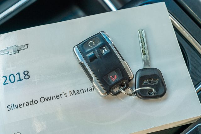 2018 Chevrolet Silverado 3500HD LTZ CREW CAB SRW 4X4 / LOADED / REGULAR SERVICE | Austin, TX | Rocky Mountain Truck Stop Austin 2018 Chevrolet Silverado 3500HD LTZ CREW CAB SRW 4X4 / LOADED / REGULAR SERVICE | Austin, TX | Rocky Mountain Truck Stop Austin