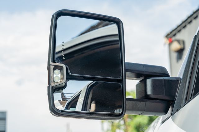 2018 Chevrolet Silverado 3500HD LTZ CREW CAB SRW 4X4 / LOADED / REGULAR SERVICE | Austin, TX | Rocky Mountain Truck Stop Austin 2018 Chevrolet Silverado 3500HD LTZ CREW CAB SRW 4X4 / LOADED / REGULAR SERVICE | Austin, TX | Rocky Mountain Truck Stop Austin