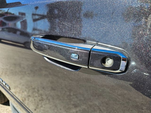 2018 Chevrolet Suburban Premier | Brownsville TX | English Motors 2018 Chevrolet Suburban Premier | Brownsville TX | English Motors