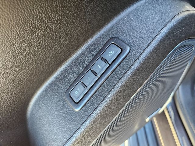 2018 Chevrolet Suburban Premier | Brownsville TX | English Motors 2018 Chevrolet Suburban Premier | Brownsville TX | English Motors