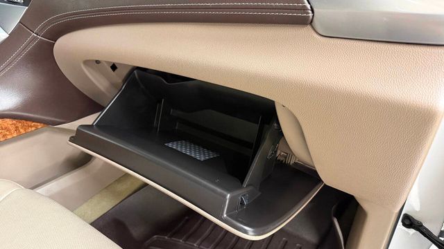 2018 Chevrolet Suburban Premier | Houston, TX | Houston Auto Credit