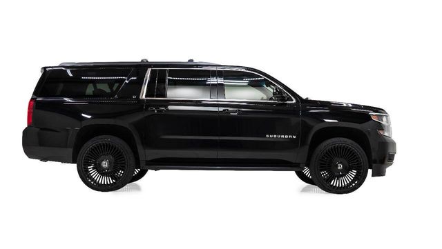 2018 Chevrolet Suburban LT | Houston, TX | Houston Auto Credit