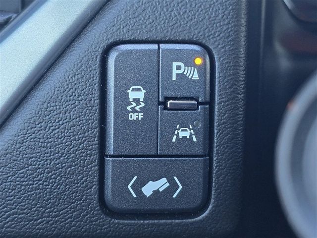 2018 Chevrolet Suburban LS 2018 Chevrolet Suburban LS