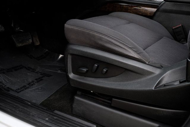 2018 Chevrolet Suburban LS 2018 Chevrolet Suburban LS