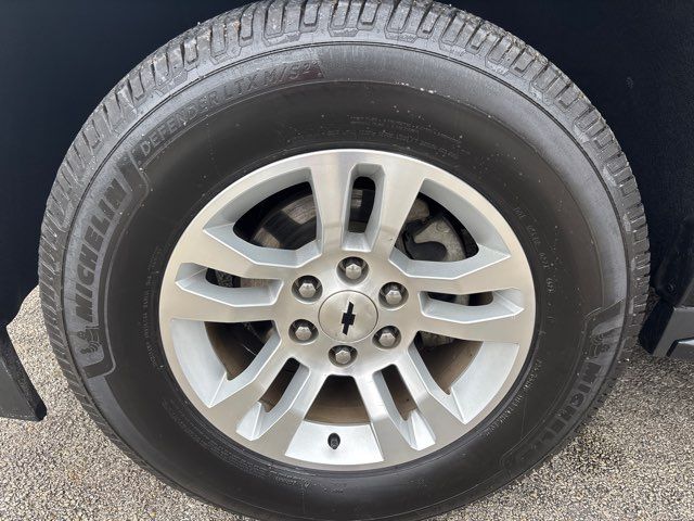 2018 Chevrolet Suburban LT | San Antonio, TX | Clear Choice Automotive South