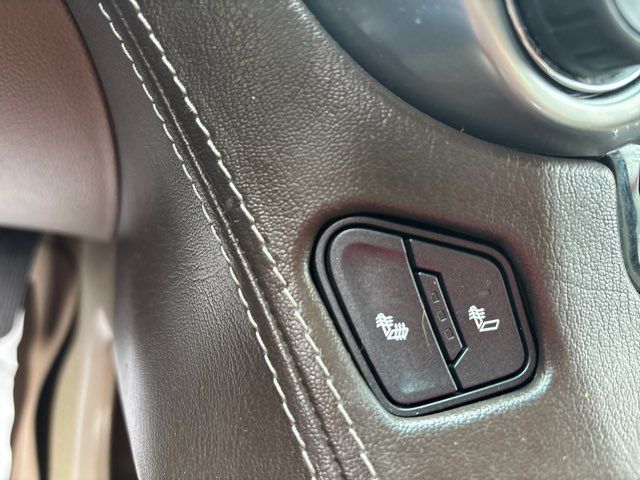 2018 Chevrolet Suburban LT | San Antonio, TX | Clear Choice Automotive South