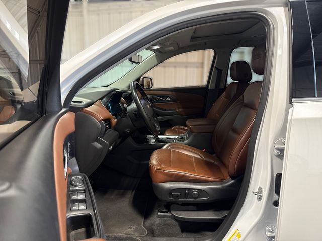 2018 Chevrolet TRAVERSE HIGH COUNTRY | Houston, TX | Texas Star Motors 2018 Chevrolet TRAVERSE HIGH COUNTRY | Houston, TX | Texas Star Motors