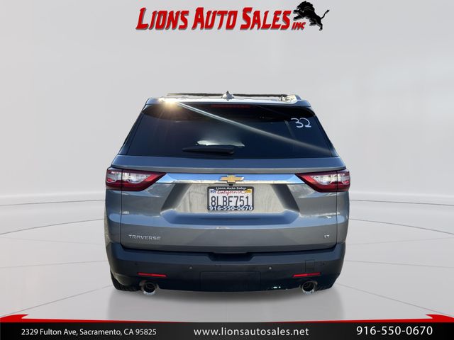 2018 Chevrolet Traverse LT Cloth