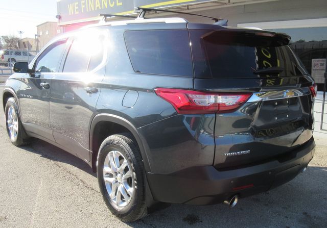 2018 Chevrolet Traverse LT Cloth | south houston, TX | Carnes Motor Company 2018 Chevrolet Traverse LT Cloth | south houston, TX | Carnes Motor Company