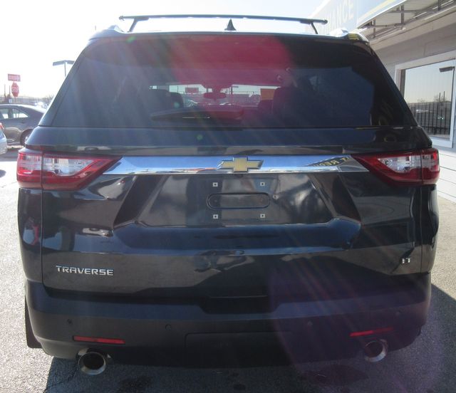 2018 Chevrolet Traverse LT Cloth | south houston, TX | Carnes Motor Company 2018 Chevrolet Traverse LT Cloth | south houston, TX | Carnes Motor Company