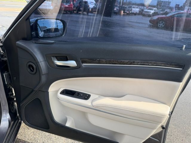 2018 Chrysler 300 Limited | Nashville, TN | Auto Mart Used Cars Inc. 2018 Chrysler 300 Limited | Nashville, TN | Auto Mart Used Cars Inc.