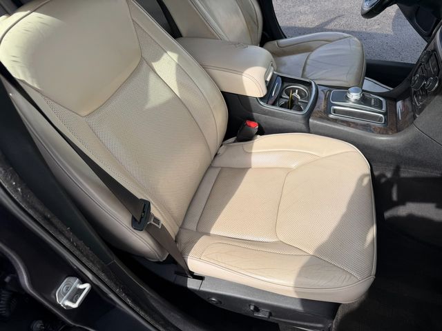 2018 Chrysler 300 Limited | Nashville, TN | Auto Mart Used Cars Inc.