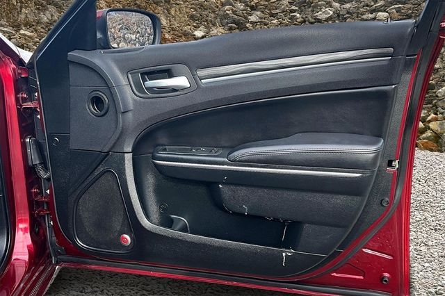 2018 Chrysler 300 Touring L