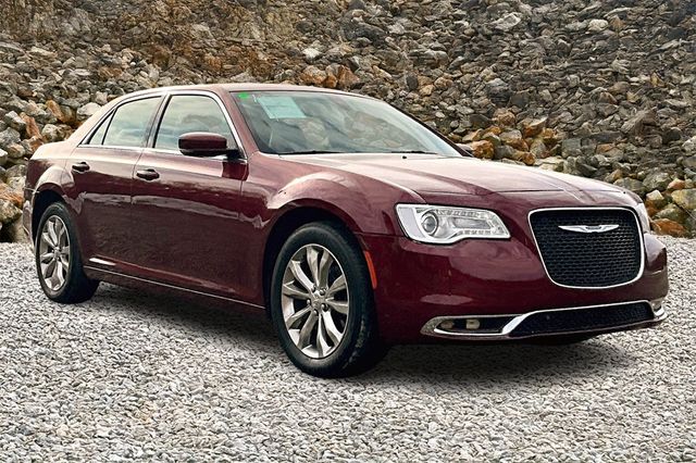 2018 Chrysler 300 Touring L