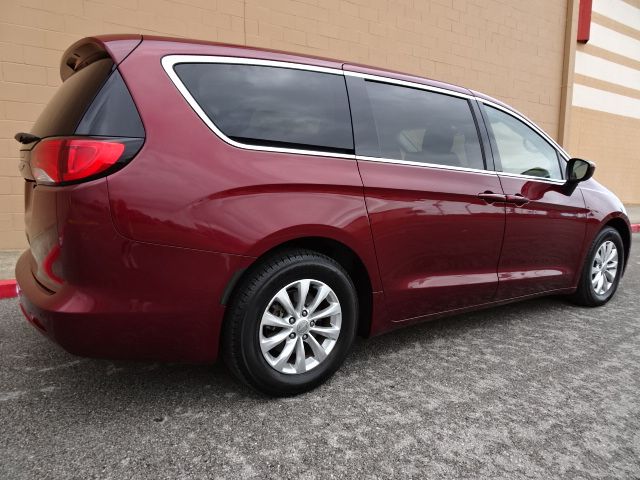 2018 Chrysler Pacifica LX | Corpus Christi, TX | Discount Motor Company 2018 Chrysler Pacifica LX | Corpus Christi, TX | Discount Motor Company