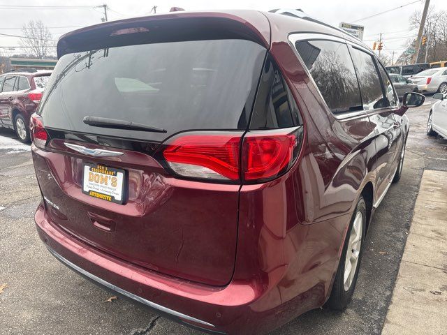 2018 Chrysler Pacifica Touring L Plus