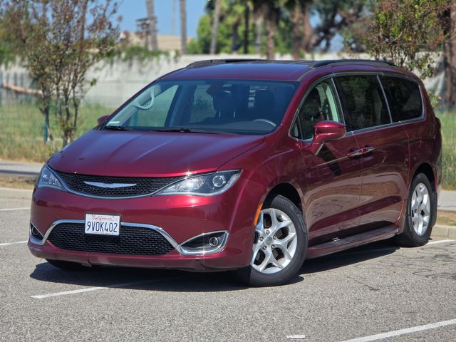 2018 Chrysler Pacifica Touring Plus | Reseda, CA | Angeles Auto Alliance