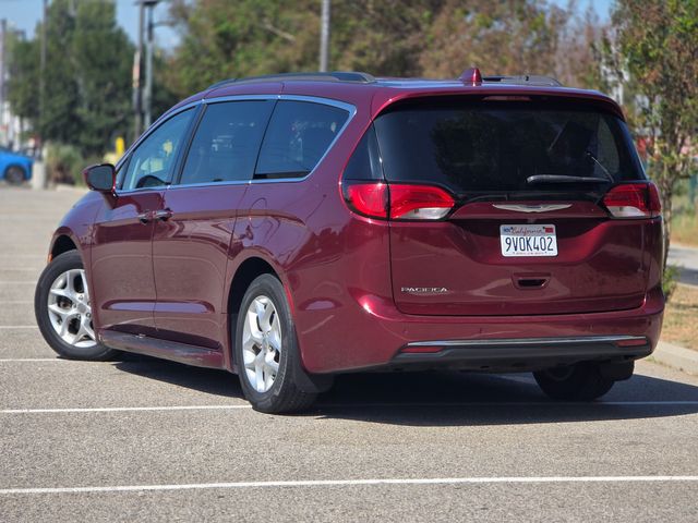 2018 Chrysler Pacifica Touring Plus 2018 Chrysler Pacifica Touring Plus