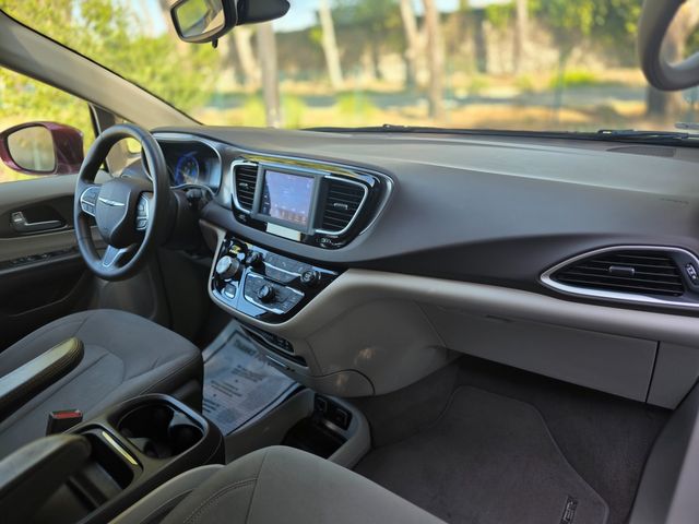 2018 Chrysler Pacifica Touring Plus | Reseda, CA | Angeles Auto Alliance