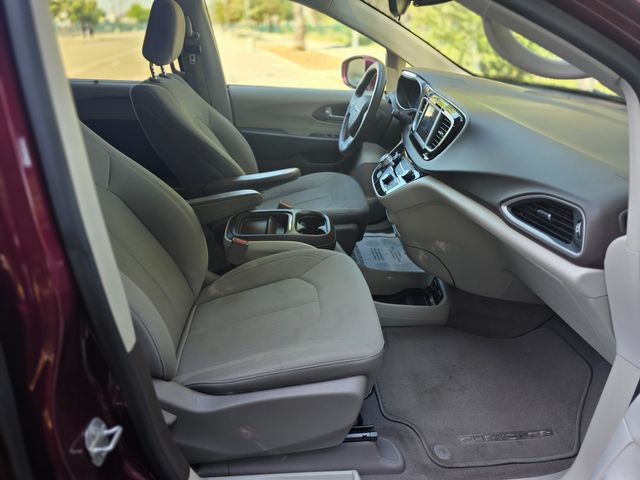 2018 Chrysler Pacifica Touring Plus 2018 Chrysler Pacifica Touring Plus