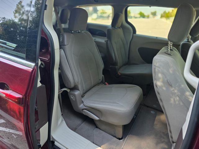 2018 Chrysler Pacifica Touring Plus | Reseda, CA | Angeles Auto Alliance