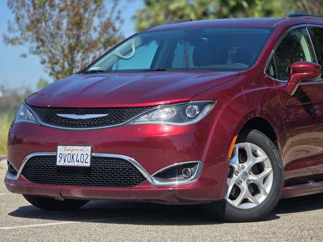 2018 Chrysler Pacifica Touring Plus | Reseda, CA | Angeles Auto Alliance