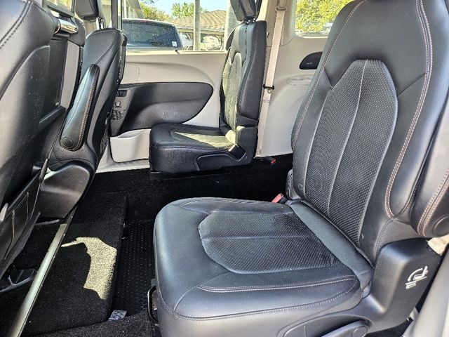 2018 Chrysler Pacifica Touring L Plus Wheelchair Van Handicap Ramp Van