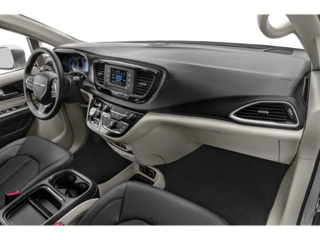 2018 Chrysler Pacifica Touring Plus 3rd row