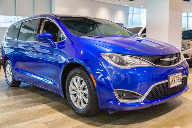 2018 Chrysler Pacifica Touring Plus 3rd row