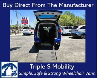 2018 Chrysler Pacifica Touring Plus Wheelchair Van Handicap Ramp Van  | Pinellas Park, Florida | Triple S Mobility, Inc in Pinellas Park, Florida 33781