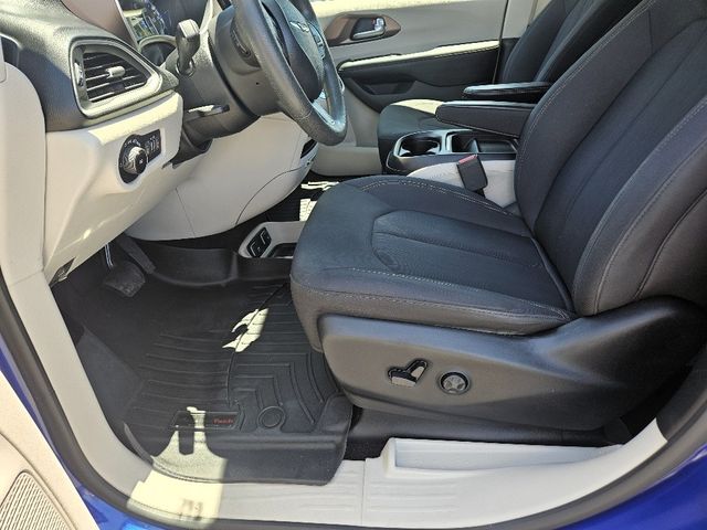2018 Chrysler Pacifica Touring Plus Wheelchair Van Handicap Ramp Van