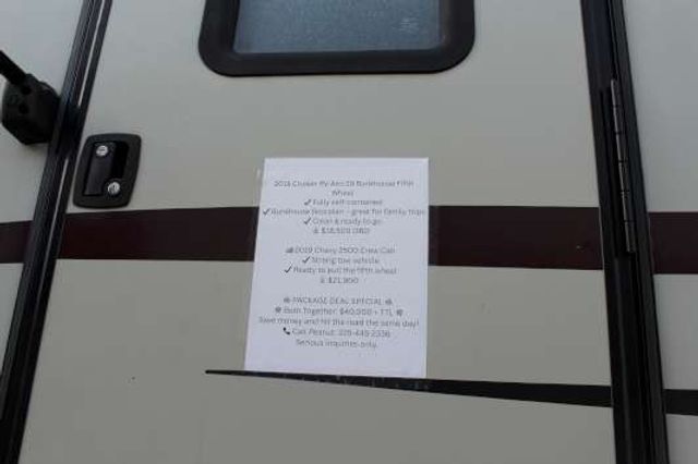 2018 Crur  5TH WHEEL - Ledet's Auto Sales Gonzales, Louisiana 70737