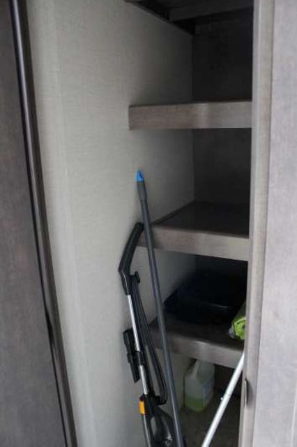 2018 Crur 5TH WHEEL - Ledet's Auto Sales Gonzales, Louisiana 70737 2018 Crur 5TH WHEEL - Ledet's Auto Sales Gonzales, Louisiana 70737