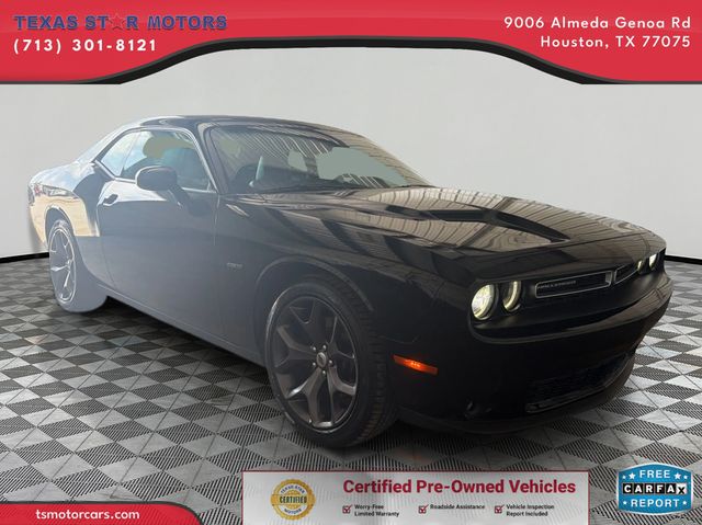 2018 Dodge Challenger R/T Plus's photo