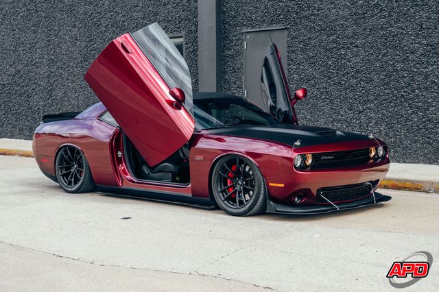 2018 Dodge Challenger 392 HEMI Scat Pack Shaker