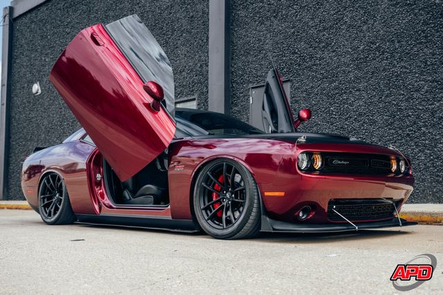 2018 Dodge Challenger 392 HEMI Scat Pack Shaker