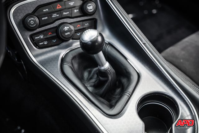 2018 Dodge Challenger 392 HEMI Scat Pack Shaker