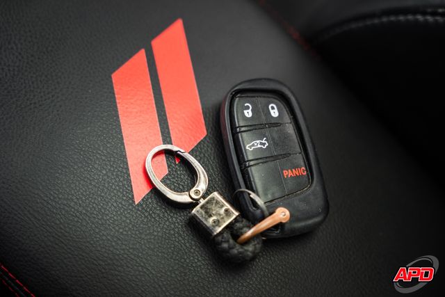 2018 Dodge Challenger 392 HEMI Scat Pack Shaker