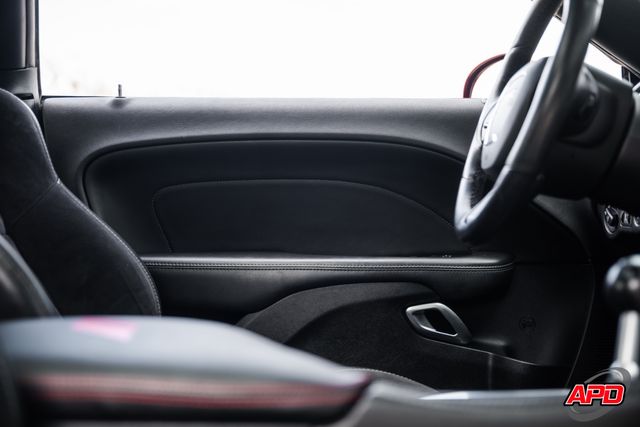 2018 Dodge Challenger 392 HEMI Scat Pack Shaker