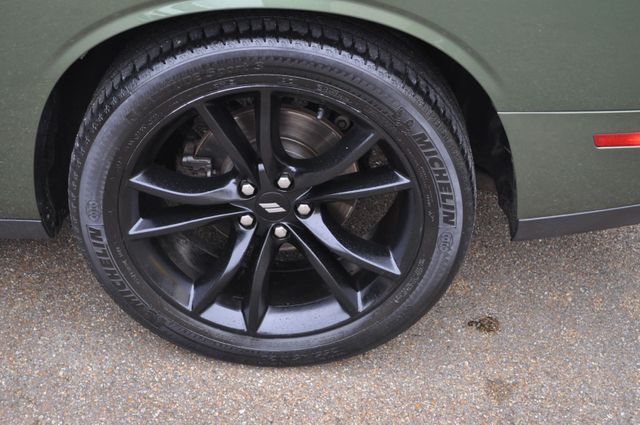 2018 Dodge Challenger SXT Plus Coupe 2D | Louisville, MS | CARite Louisville MS