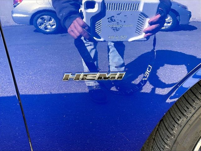 2018 Dodge Challenger R/T Plus Shaker