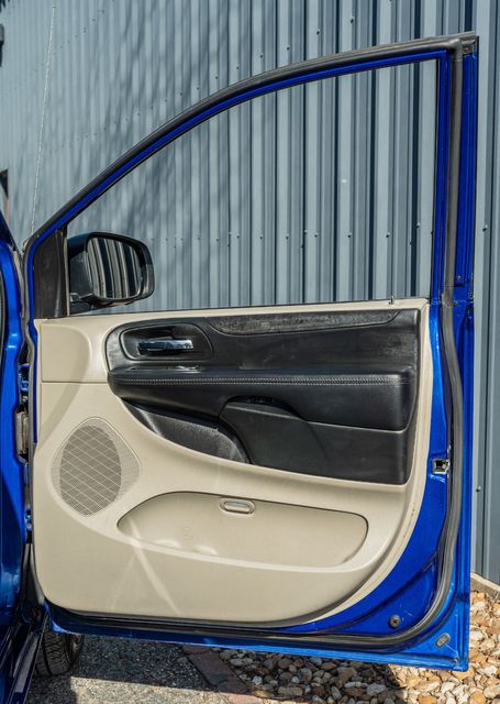 2018 Dodge Grand Caravan SE | Austin, TX | Rocky Mountain Truck Stop Austin 2018 Dodge Grand Caravan SE | Austin, TX | Rocky Mountain Truck Stop Austin