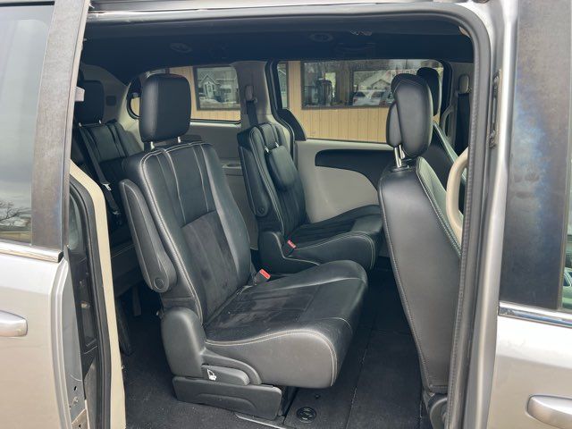 2018 Dodge Grand Caravan SXT ONLY 54,000 Miles | Dickinson, ND | Heiser Motors 2018 Dodge Grand Caravan SXT ONLY 54,000 Miles | Dickinson, ND | Heiser Motors