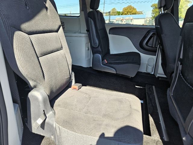 2018 Dodge Grand Caravan SE  Wheelchair Van Handicap Ramp Van