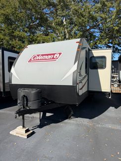 2018 Dutchmen Coleman Light LX 2155BH  | Clearwater, Florida | R.V. World Inc in Clearwater, Florida 33764