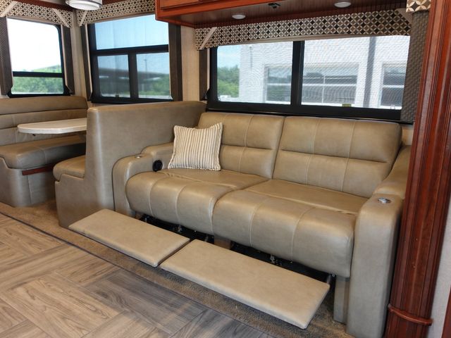 2018 Dynamax 37ts | Irving, Texas | Hopper Motorplex 2018 Dynamax 37ts | Irving, Texas | Hopper Motorplex