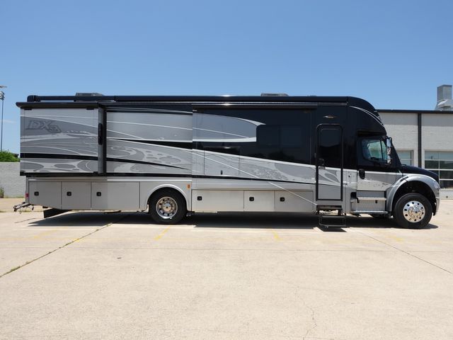 2018 Dynamax 37ts | Irving, Texas | Hopper Motorplex 2018 Dynamax 37ts | Irving, Texas | Hopper Motorplex