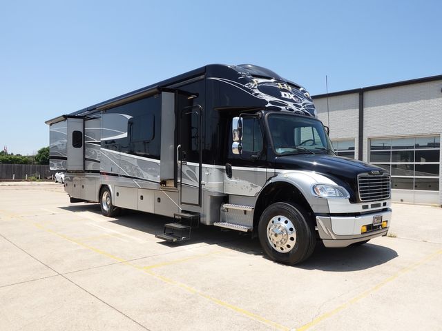 2018 Dynamax 37ts | Irving, Texas | Hopper Motorplex 2018 Dynamax 37ts | Irving, Texas | Hopper Motorplex