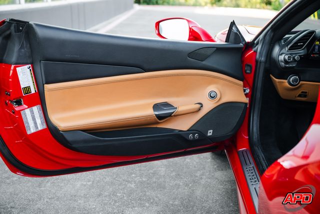 2018 Ferrari 488 GTB 2018 Ferrari 488 GTB