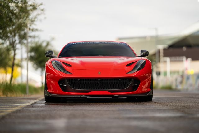 2018 Ferrari 812 Superfast Base